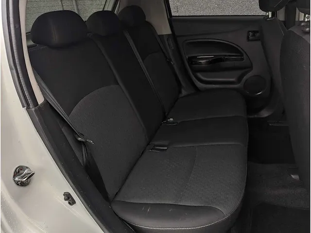 Mitsubishi space star 1.0 intense automaat | tv-095-k - afbeelding 15 van  26
