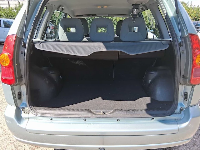 Mitsubishi space star 1.6 family 2003 | 85-nf-bj - afbeelding 17 van  28
