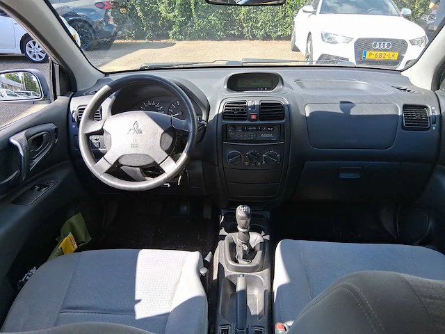 Mitsubishi space star 1.6 family 2003 | 85-nf-bj - afbeelding 20 van  28