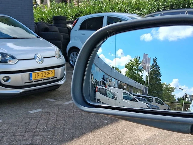 Mitsubishi space star 1.6 family 2003 | 85-nf-bj - afbeelding 8 van  28
