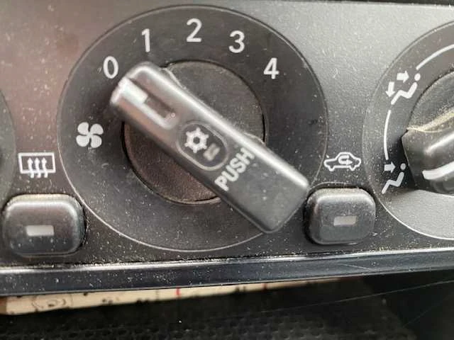 Mitsubishi space star personenauto - afbeelding 9 van  11