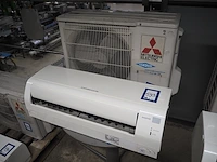Mitsubishi - afbeelding 1 van  7