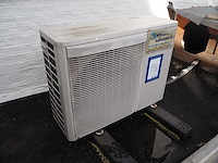 Mitsubishi - afbeelding 1 van  5