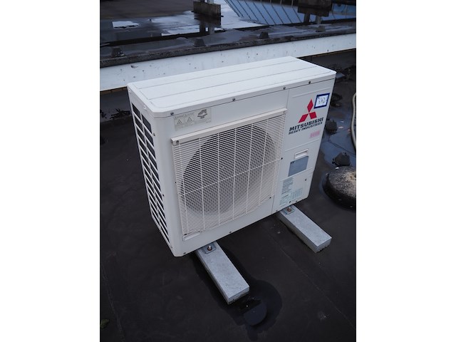 Mitsubishi - afbeelding 1 van  5