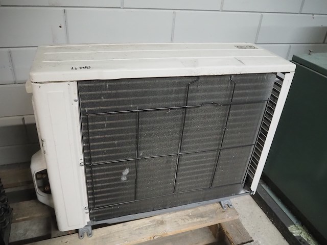 Mitsubishi - afbeelding 4 van  17