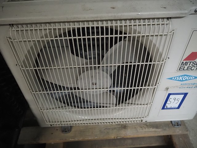 Mitsubishi - afbeelding 6 van  17