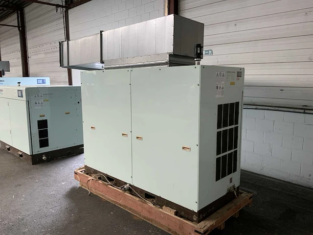 Mitsui seiki i-14045a olievrije compressor - afbeelding 3 van  11