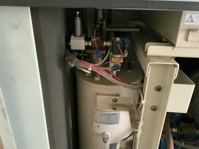 Mitsui seiki i-14045a olievrije compressor - afbeelding 9 van  11