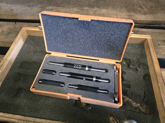 Mitutoyo - buitenschroefmaat - overige meetgereedschap - afbeelding 2 van  6
