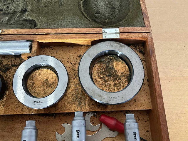 Mitutoyo drie punts binnen micrometer (5x) - afbeelding 7 van  7
