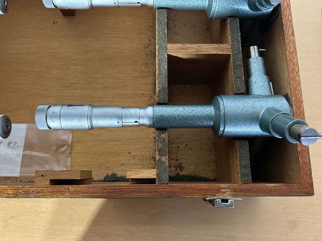 Mitutoyo holtest series 368 drie punts binnen micrometer - afbeelding 5 van  7