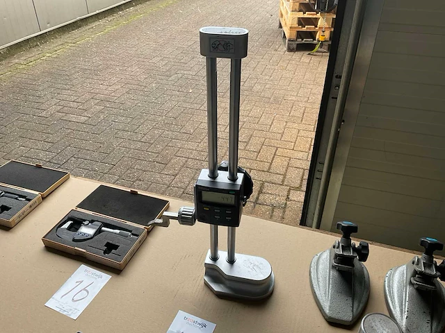 Mitutoyo hoogtemeter - afbeelding 1 van  5
