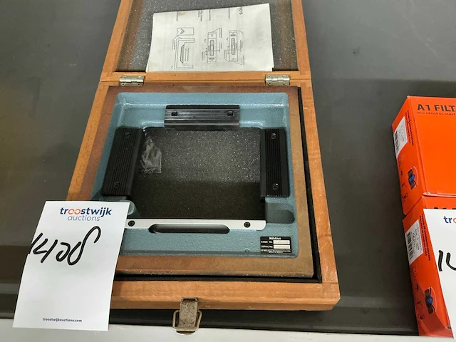 Mitutoyo machinewaterpas - afbeelding 1 van  3