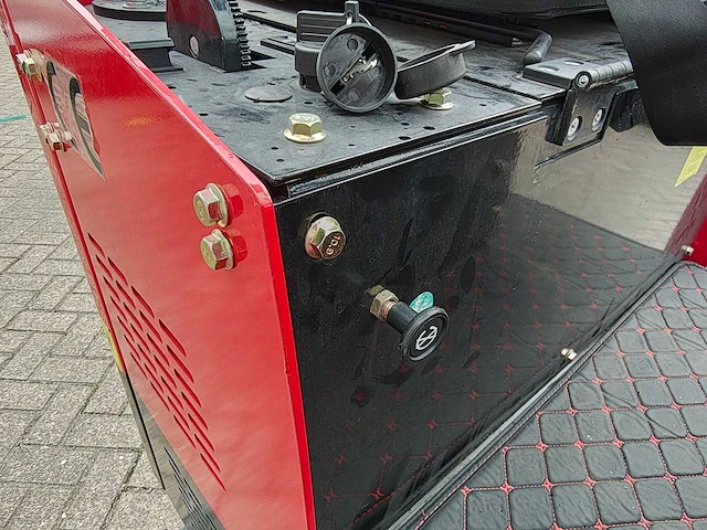 Miva - 2025 - va13 - minigraafmachine - afbeelding 13 van  25