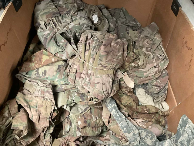 Mix box special army clothes - afbeelding 3 van  4