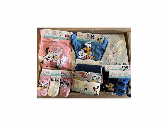 Mix disney baby- & kinderkleding (100x) - afbeelding 1 van  14