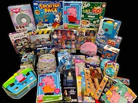 Mix doos kerst cadeaus, 1 stuks met speelgoed tot 12 jaar (mix kerst-12) - afbeelding 4 van  7