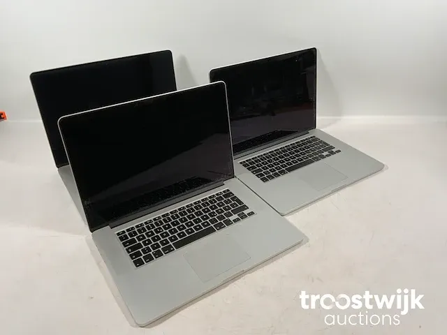 Mix model macbook pro laptops - check description - afbeelding 1 van  11