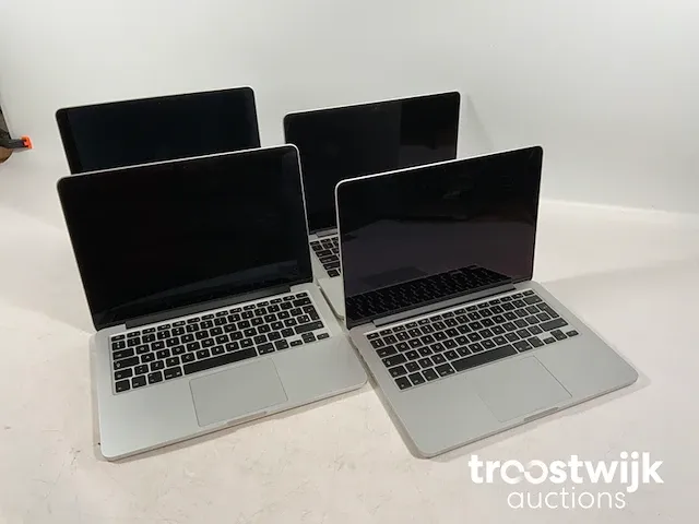 Mix model macbook pro laptops - check description - afbeelding 1 van  14