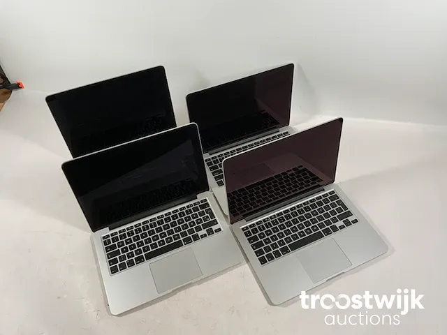 Mix model macbook pro laptops - check description - afbeelding 7 van  14