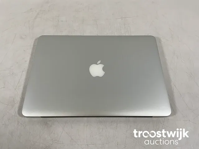Mix model macbook pro laptops - check description - afbeelding 12 van  14