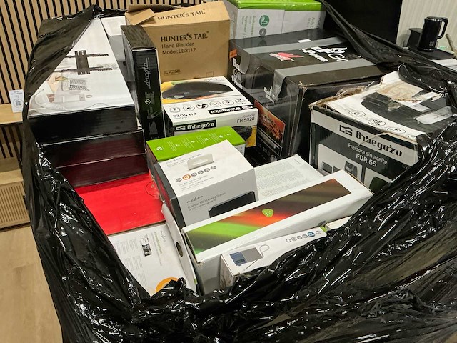 Mix-pallet 201: huishoudelijke apparaten, elektronica, kinderartikelen, retourzendingen - afbeelding 1 van  8