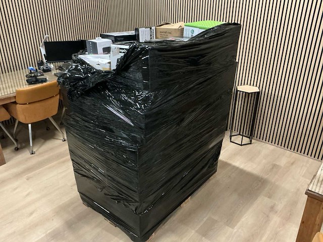 Mix-pallet 201: huishoudelijke apparaten, elektronica, kinderartikelen, retourzendingen - afbeelding 7 van  8