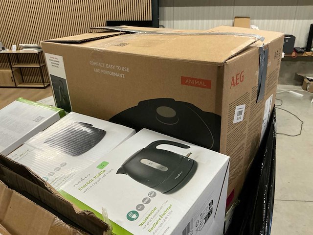 Mix-pallet 203: huishoudelijke apparaten, elektronica, kinderartikelen, retourzendingen - afbeelding 4 van  10