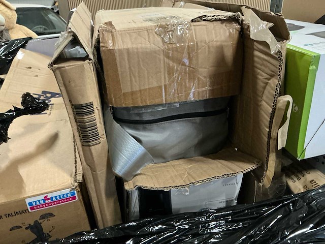 Mix-pallet 203: huishoudelijke apparaten, elektronica, kinderartikelen, retourzendingen - afbeelding 7 van  10