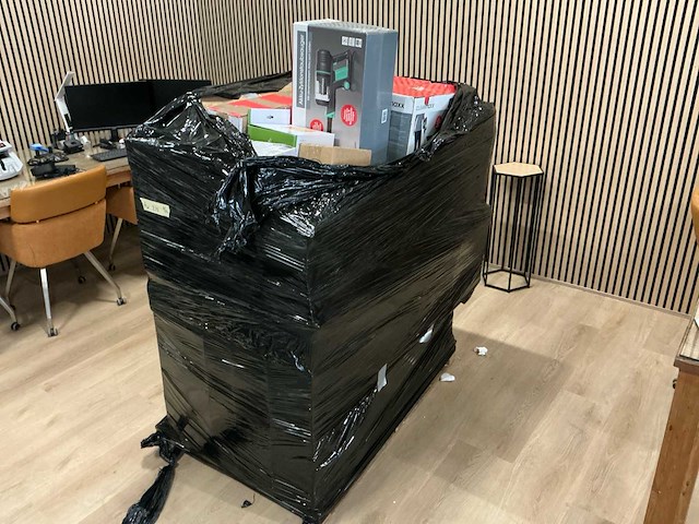 Mix-pallet 210: huishoudelijke apparaten, elektronica, kinderartikelen, retourzendingen - afbeelding 10 van  10