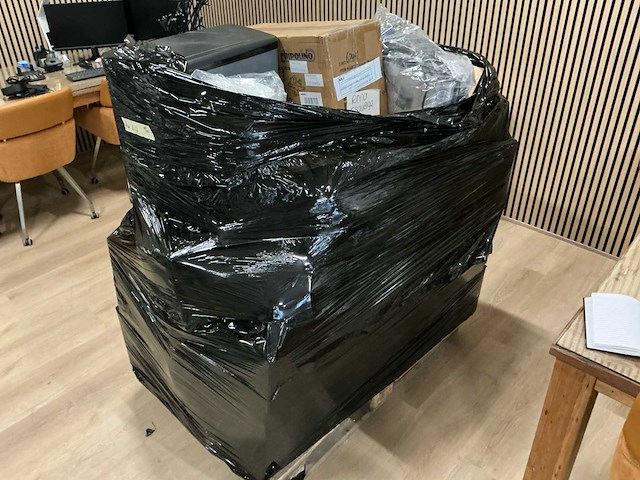 Mix-pallet 212: huishoudelijke apparaten, elektronica, kinderartikelen, retourzendingen - afbeelding 2 van  10