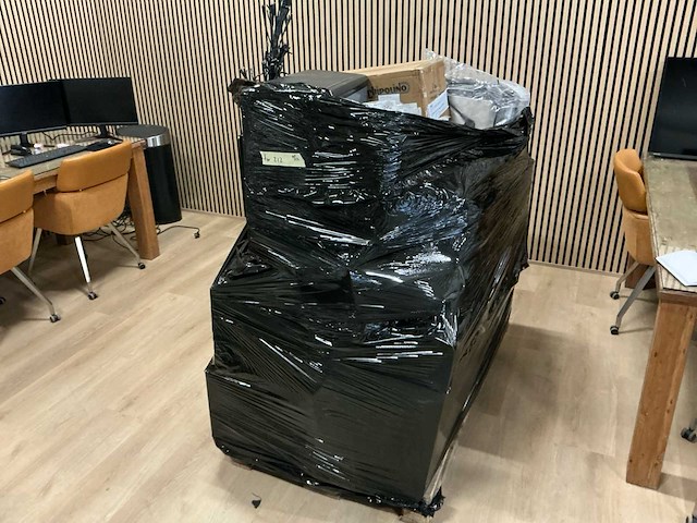 Mix-pallet 212: huishoudelijke apparaten, elektronica, kinderartikelen, retourzendingen - afbeelding 8 van  10