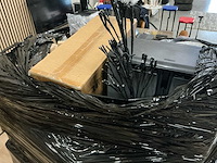 Mix-pallet 212: huishoudelijke apparaten, elektronica, kinderartikelen, retourzendingen - afbeelding 10 van  10