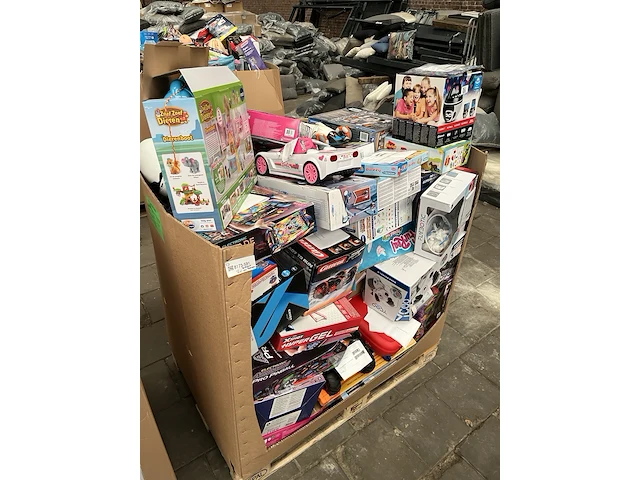 Mix pallet a-merk speelgoed w.o. carrera, clementoni, idance, vtech - afbeelding 4 van  12