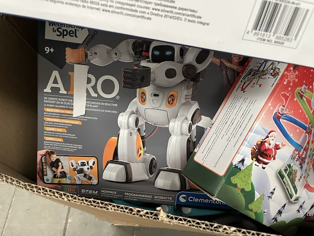 Mix pallet a-merk speelgoed w.o. carrera, dreamworks, wetenschap&spel airo - afbeelding 10 van  11