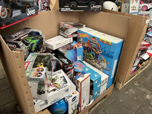 Mix pallet a-merk speelgoed w.o. carrera, furreal, hot wheels, taiyo, vtech - afbeelding 10 van  10