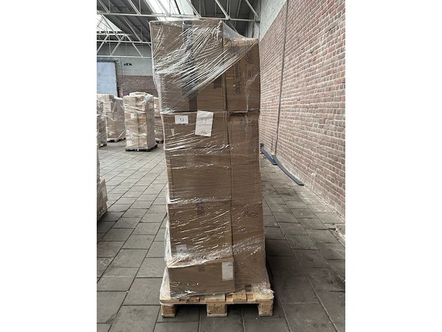 Mix pallet met 31 stuks design verlichting paco home – verkrijgbaar op bol.com en amazon - afbeelding 1 van  7