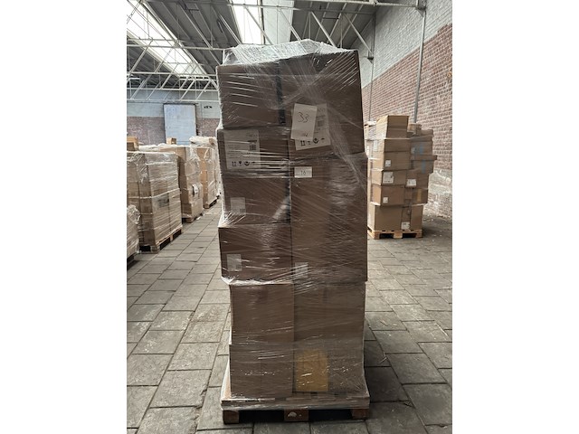 Mix pallet met 33 stuks design verlichting paco home - afbeelding 1 van  9