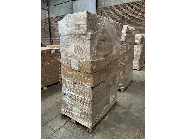 Mix pallet met 36 stuks design verlichting paco home – verkrijgbaar op bol.com en amazon - afbeelding 2 van  7