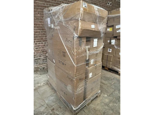 Mix pallet met 51 stuks design verlichting paco home – verkrijgbaar op bol.com en amazon - afbeelding 1 van  6