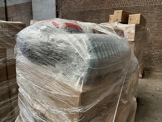 Mix pallet met 55 stuks design verlichting paco home – verkrijgbaar op bol.com en amazon - afbeelding 4 van  9