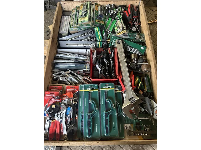 Mix pallet met nieuw gereedschap - afbeelding 8 van  15