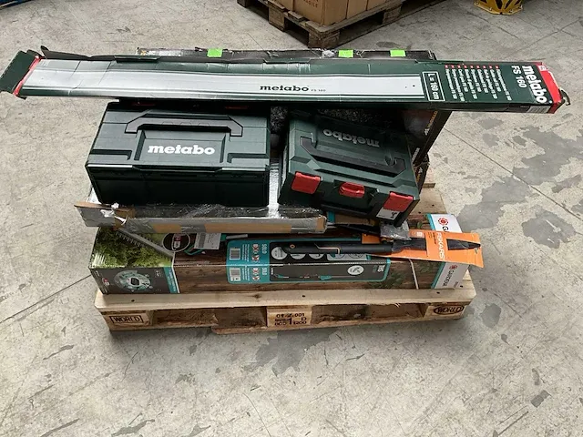 Mix pallet retouren webwinkel - afbeelding 1 van  10