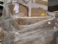 Mix pallet retouren w.o. make-up tafels, wasmanden en stellingkasten - afbeelding 4 van  11