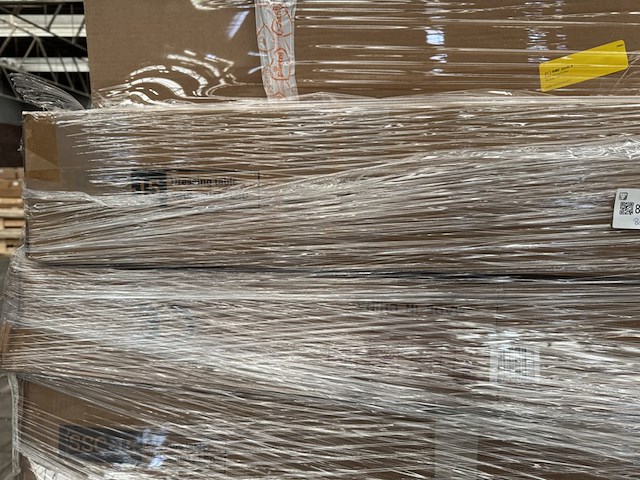 Mix pallet retouren w.o. make-up tafels, wasmanden en stellingkasten - afbeelding 9 van  11