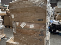 Mix pallet retouren w.o. make-up tafels, wasmanden en stellingkasten - afbeelding 3 van  11