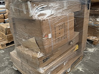 Mix pallet retouren w.o. make-up tafels, wasmanden en stellingkasten - afbeelding 5 van  11