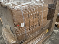 Mix pallet retouren w.o. make-up tafels, wasmanden en stellingkasten - afbeelding 6 van  11