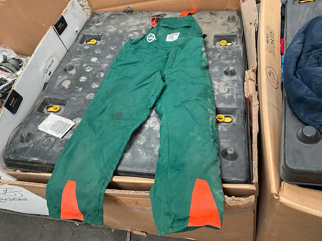 Mix palletbox work clothes - afbeelding 1 van  3