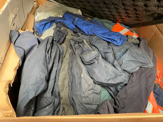 Mix palletbox work clothes - afbeelding 2 van  3